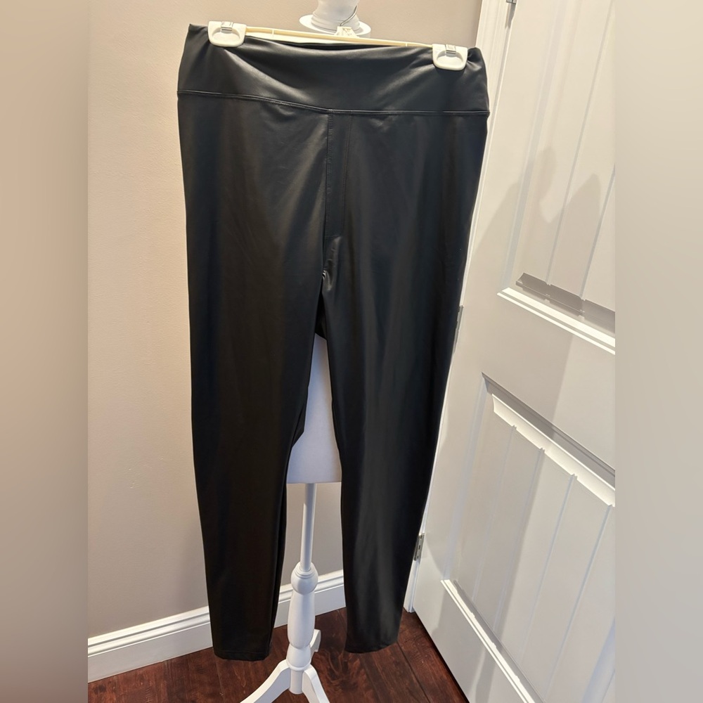 Aerie Black Leggings